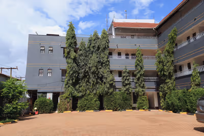 Oriental Palace front office image