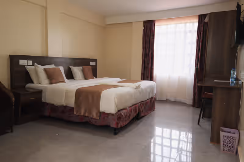 Oriental Palace lodges image